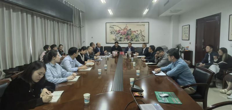 690c5b6accbf3.jpg 690c5b6accbf3.jpg