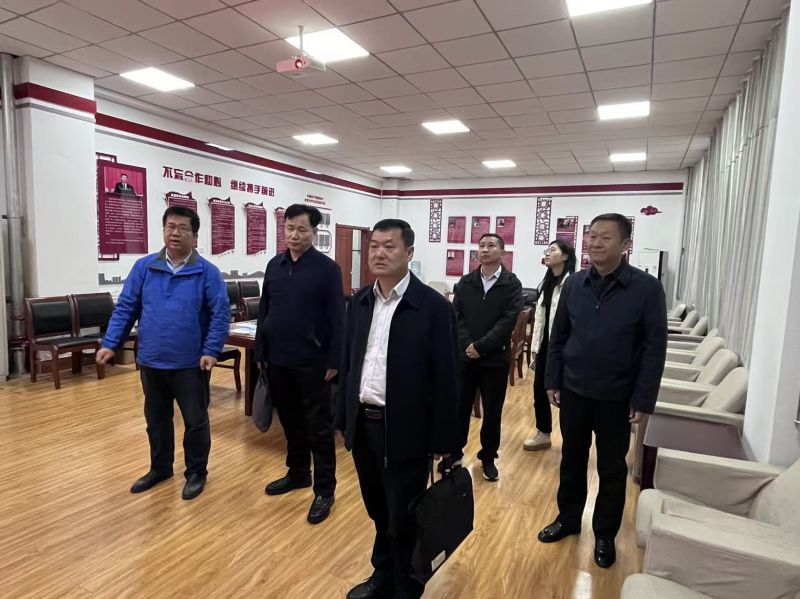 690c5cca62d7f.jpg 690c5cca62d7f.jpg